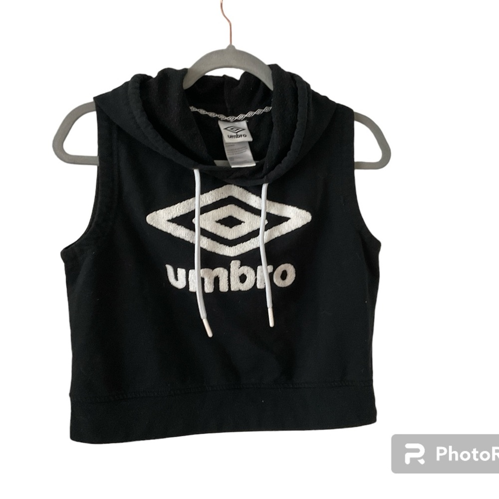 Vintage Umbro cropped sleeveless hoodie
